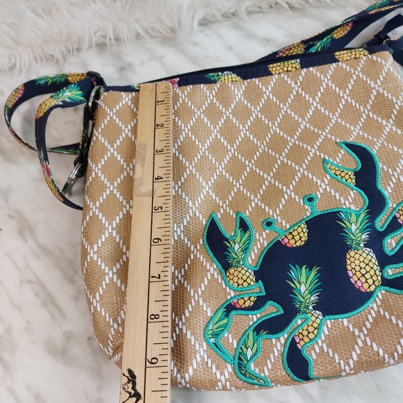 Vera Bradley Women's Straw Woven Crab Pattern Crossbody Bag - Picture 8 of 10